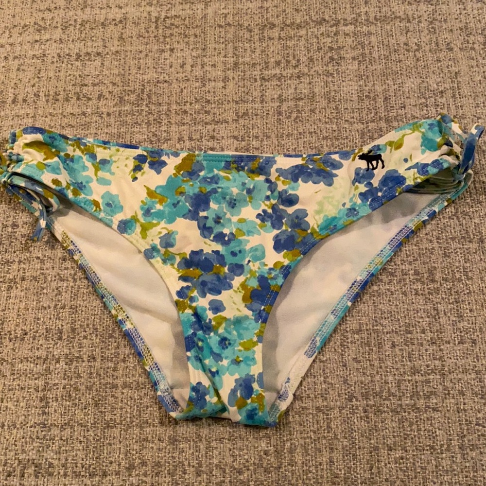 Bikini bottom